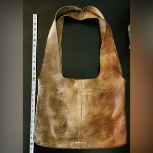 Bedstu Ariel shoulder bag